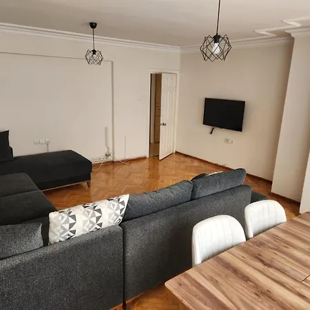 Tuna Doga Evi *